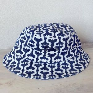 Supreme Monogram S Logo 6 Panel Hat - Navy bucket hat